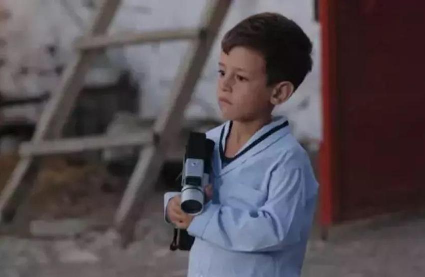 Babam ve Oğlumun Denizi Ege Tanmanın son hali şaşırttı İstanbul defterini kapatıyorum diyerek duyurdu: Yeni hayat, yeni maceralar...