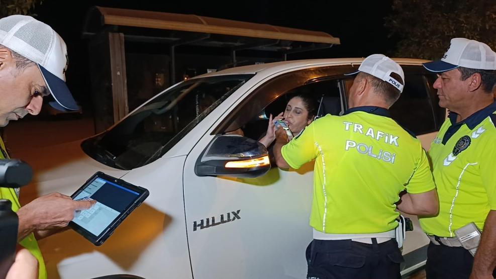 Adanada trafik denetimi: 38 sürücüye toplam 255 bin TL ceza