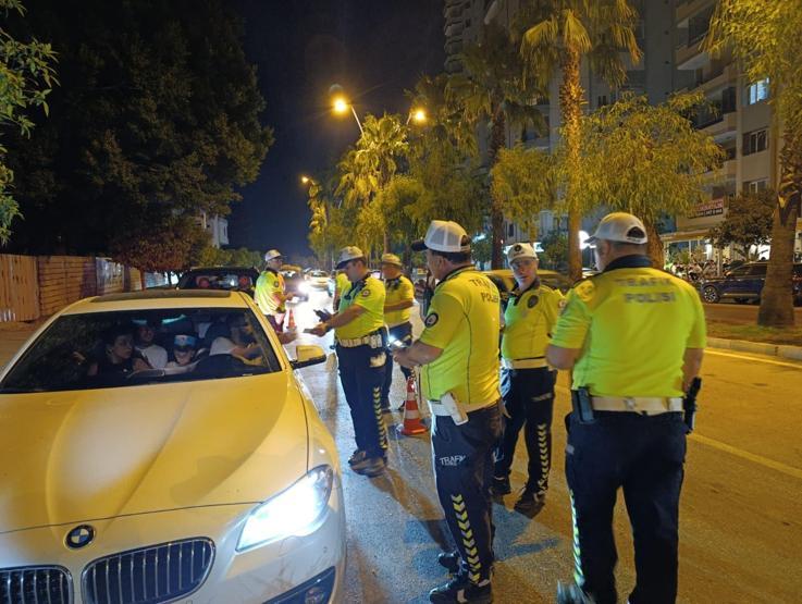 Adanada trafik denetimi: 38 sürücüye toplam 255 bin TL ceza