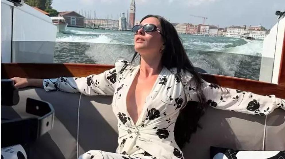 Melis Sezen Venedik’te büyüledi Sanal medya paylaşımları gündem oldu