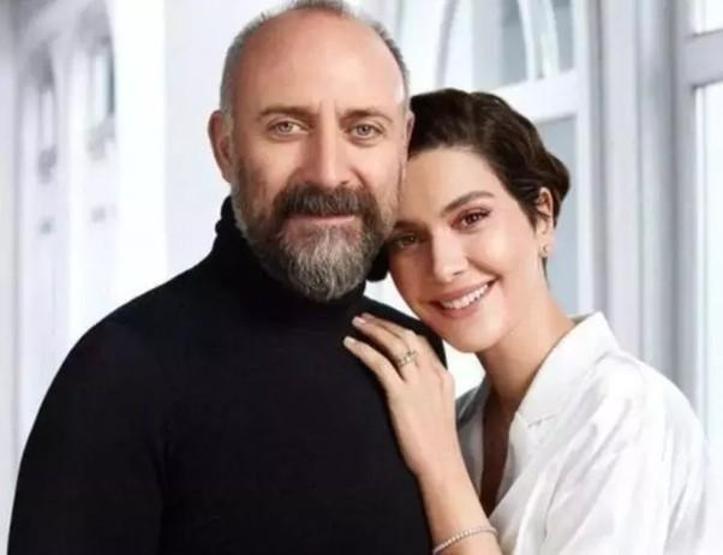 Bergüzar Korel’den Sabah Sürprizi: Çocuklarının Masum Soruları Sanal Medyada İlgi Odağı Oldu