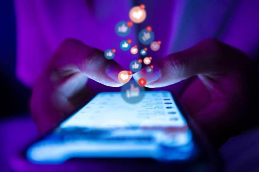 Sosyal Medyada Az Beğeni, Yeme Alışkanlıklarını Olumsuz Etkiliyor