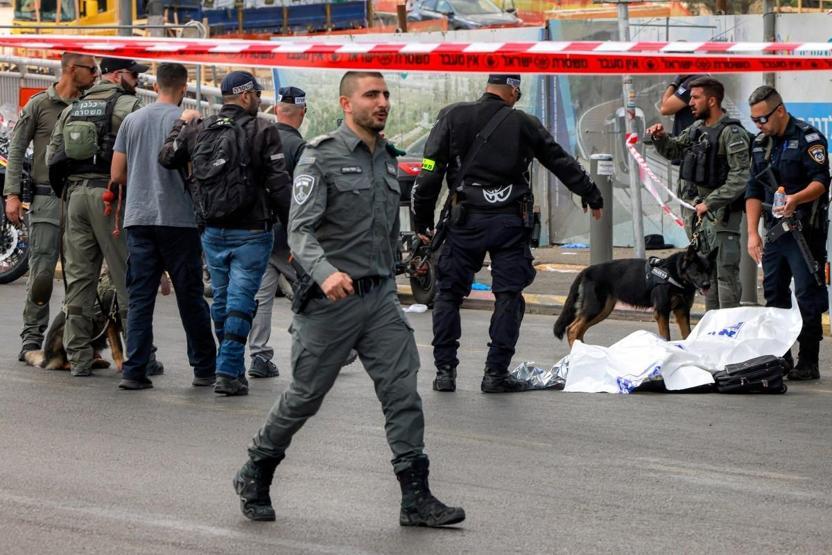 Kudüste silahlı saldırı İsrail medyası: Otobüsün içinde ateş açtı... 6 ölü
