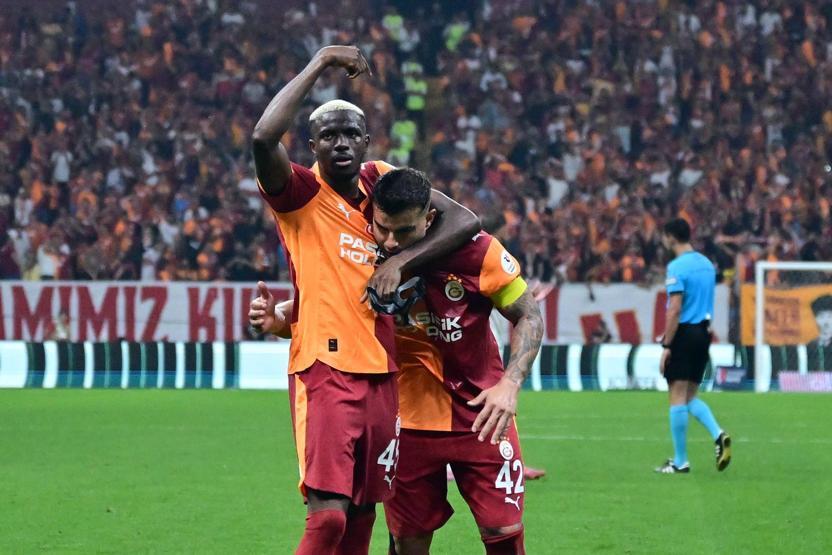 Victor Osimhenden Galatasaray taraftarlarına müjde