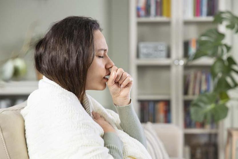 2 Haftadan Uzun Süren Ses Kısıklığına Dikkat Ciddi Hastalıkların Sinyali Olabilir