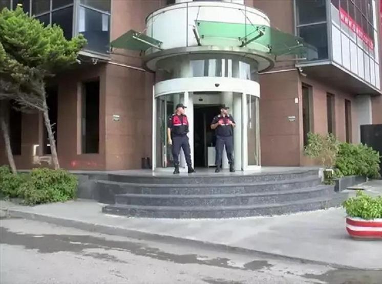 Dilan Polat, Can Holdinge operasyon sonrası öfke kustu Show TV ve Habertürke el konuldu ALIRSAN AHIMI YARINA KALIR, YANINA KALMAZ