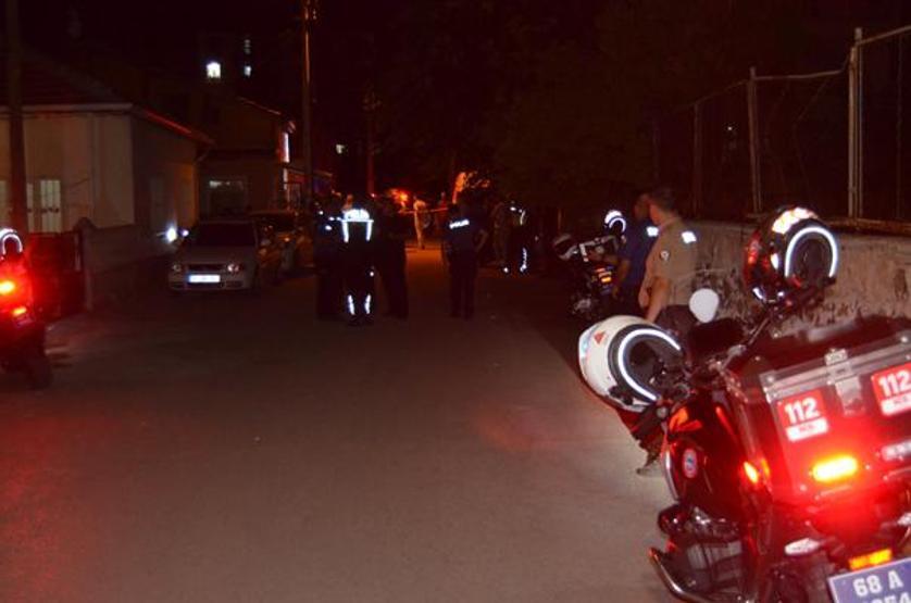 19 yaşındaki genç dehşet saçtı: Annesi, kardeşi ve komşusunu vurdu