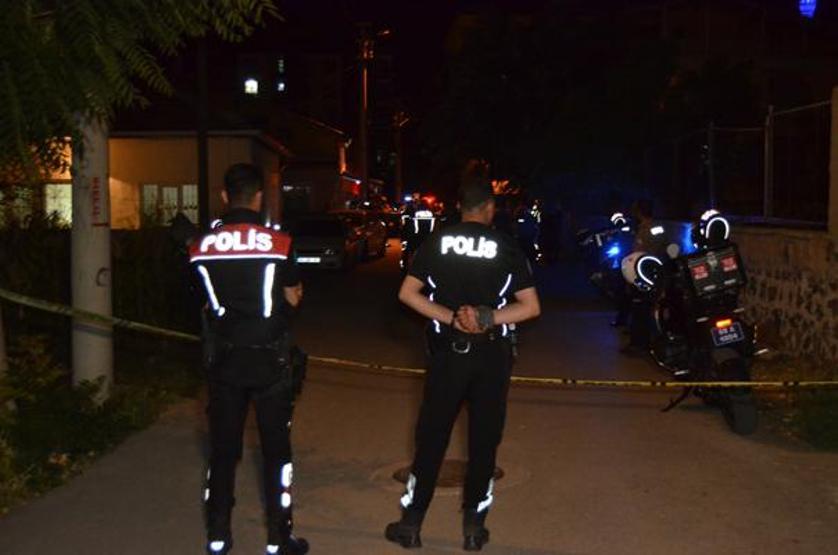 19 yaşındaki genç dehşet saçtı: Annesi, kardeşi ve komşusunu vurdu