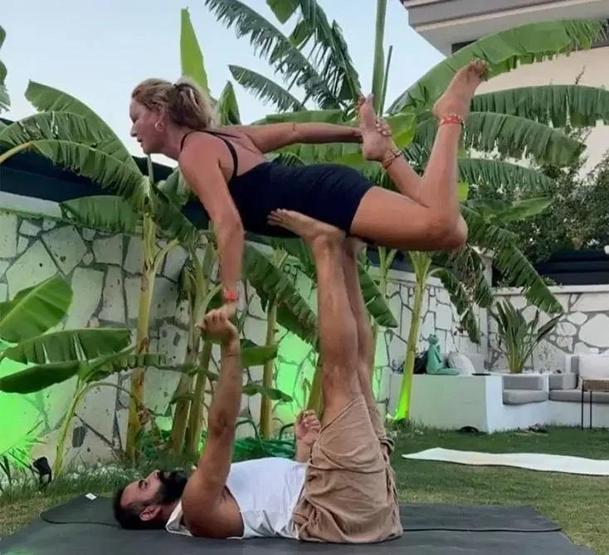 Çocuklar Duymasının Meltemi Pınar Altuğ’dan o soruya bomba yanıt ‘Eşimi niye kıskanayım ki’