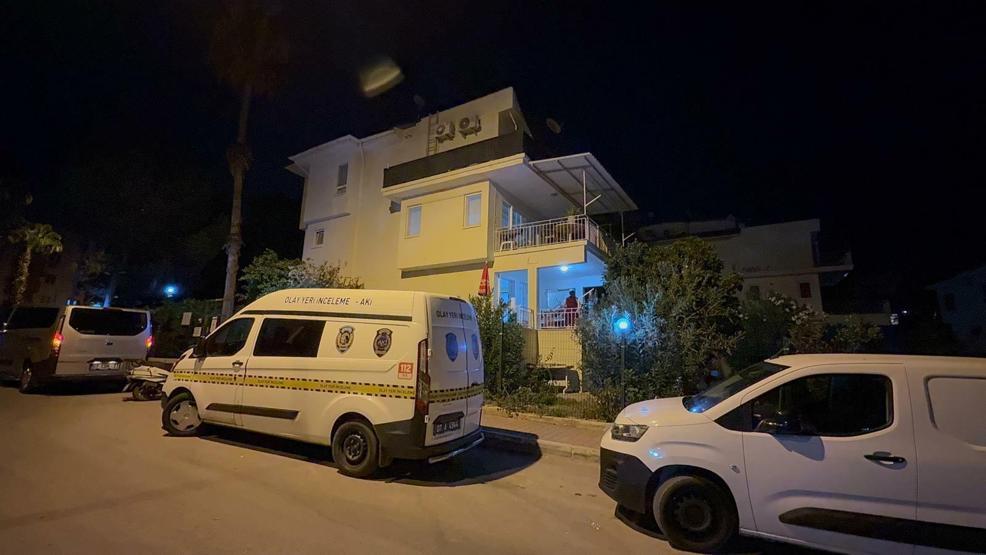 Antalyada dehşet Yine bir kadın cinayete kurban gitti: Eski eşini eşarpla boğdu