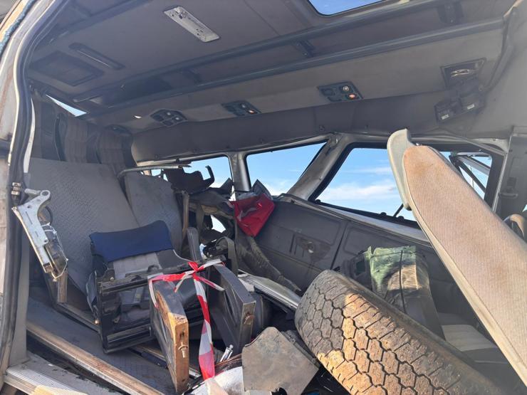 Trabzonda feci kaza: TIR minibüse çarptı, yaralılar var...