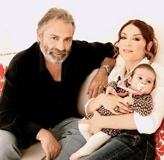 Aşkın Nur Yengiden İtiraf Gibi Açıklama: Haluk Bana 6 Sene Dayanamadı