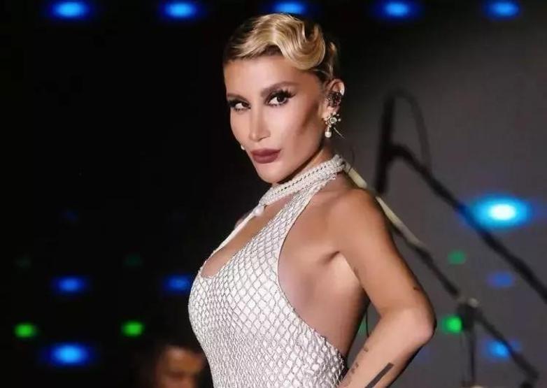 İrem Derici Kafasındaki 40 Dikişle Sahnede Kafam Kemiğime Kadar Açıldı