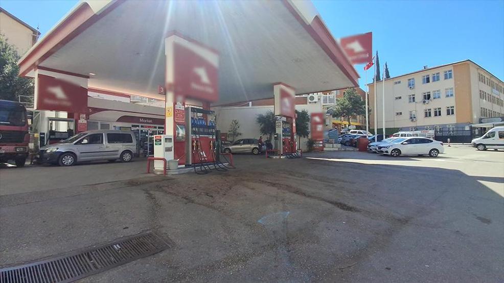 Faciaya ramak kala Akaryakıt istasyonunda korku dolu anlar