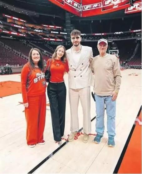 Alperen Şengün’e Sevgilisinin Ailesinden Tam Destek: “Herkes Böyle Damat İster”