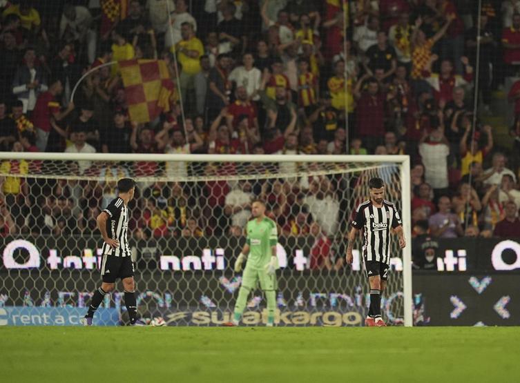 Nihat Kahveciden Beşiktaşın yıldızına sert eleştiri: Top oynamayı unutmuş