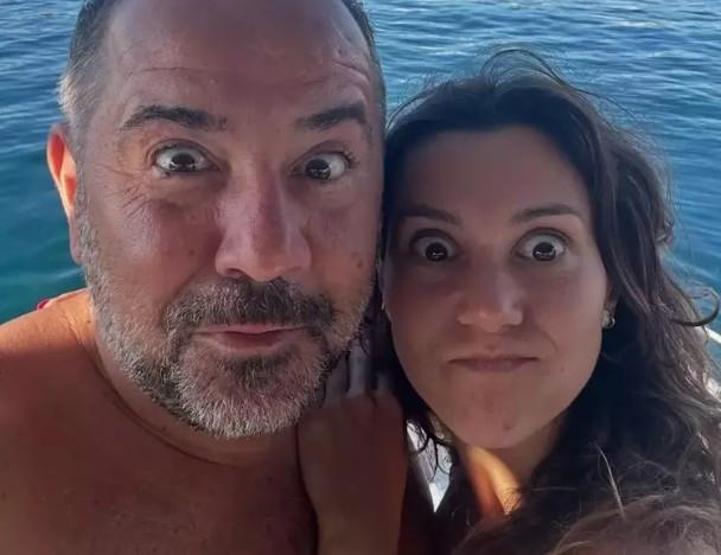 Ata Demirer’den Romantik Paylaşım: Sevgilisi Dilara Alemdar’ın Doğum Gününü Kutladı