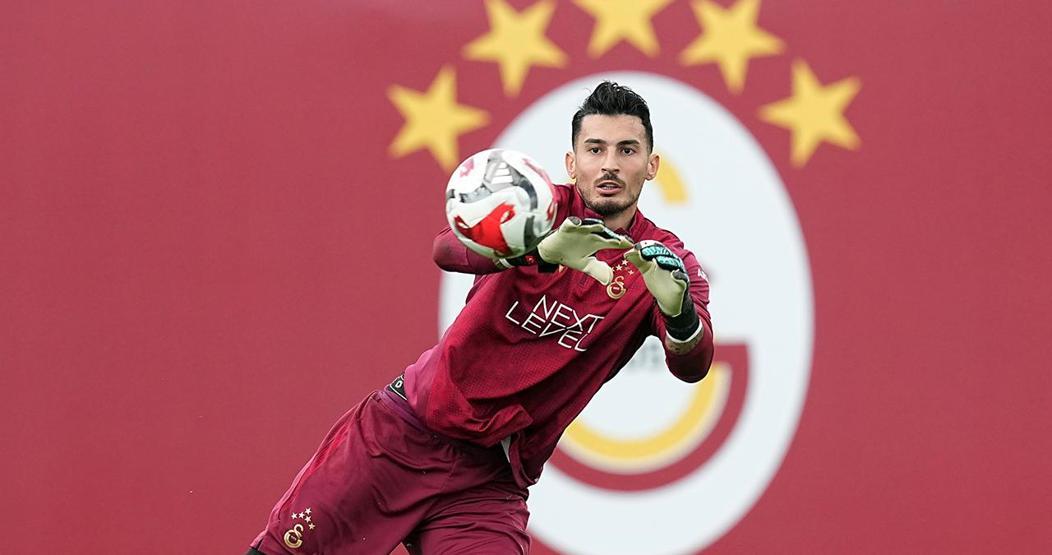 Ederson mu Uğurcan Çakır mı Derbinin kaderi ellerinde...