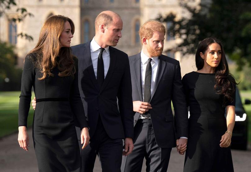 Kraliyette flaş gelişme: Prens Harry ve Meghan Markle geri mi dönüyor