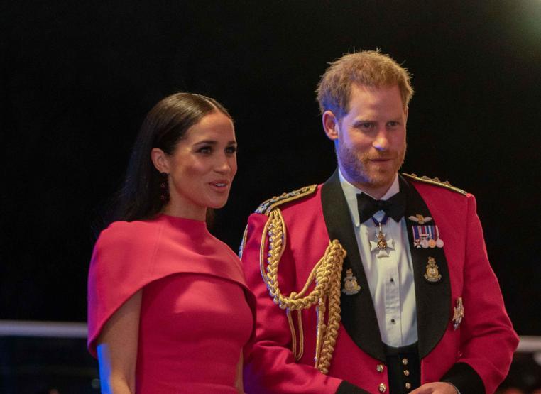 Kraliyette flaş gelişme: Prens Harry ve Meghan Markle geri mi dönüyor