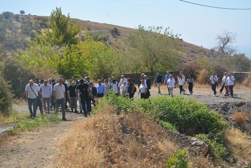 Yıllar önce terör olaylarından kaçtılar Fransadan dönüp Şırnak’ta ayin yaptılar