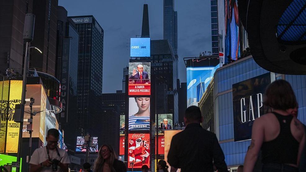 Cumhurbaşkanı Erdoğanın tarihi mesajı Times Meydanında: Dünya 5ten büyüktür