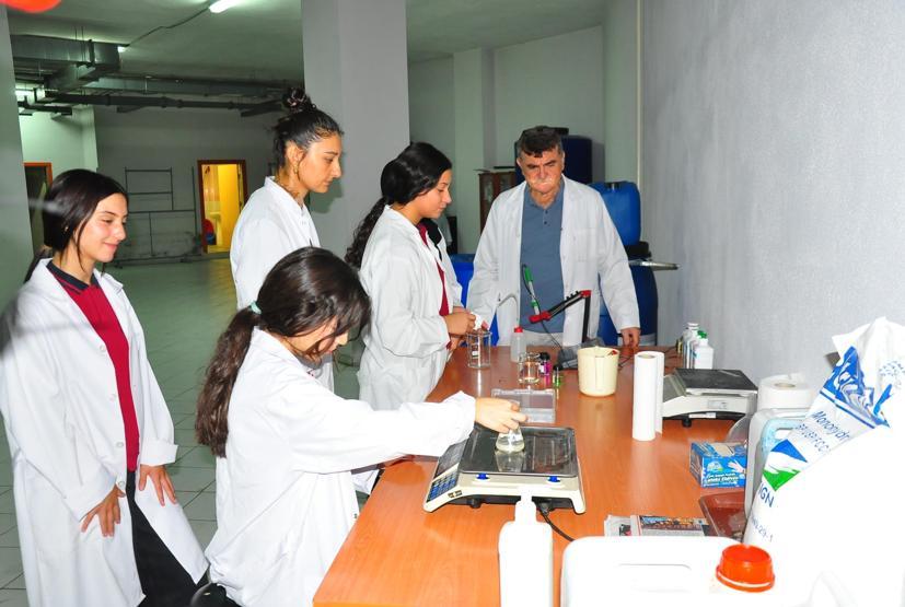 Fabrika gibi okul: Ürettiklerinden yıllık 2 milyon lira gelir elde ediyorlar