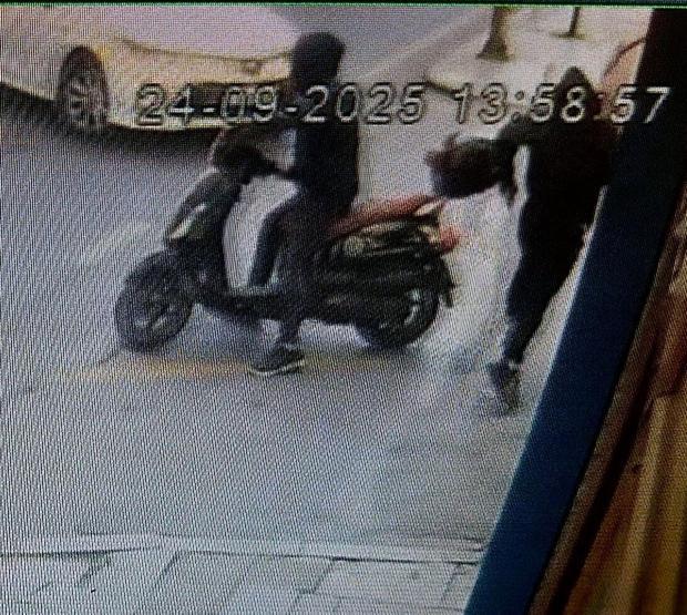 Kağıthanede avukata kanlı pusu: Motosikletli katilden kurşun yağmuru Dehşet anları kameralarda