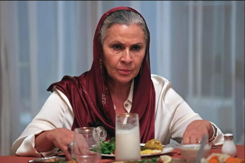 Kübra Ünlü yazdı TÜRKİYE’NİN EN ÇOK İZLENEN DİZİSİ ‘UZAK ŞEHİR’DE AZAP