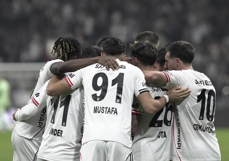 Kocaelispor maçından sonra, Beşiktaşa canavar benzetmesi: Gövdesi kocaman, kolları kısacık