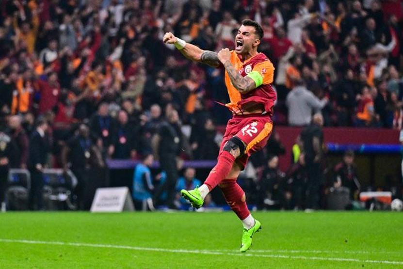Galatasaraydan Liverpoola karşı büyük zafer