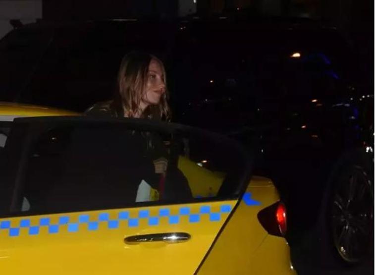 Tuba Ünsal’a Taksici Şoku: Bindi, Ama Hemen İndi