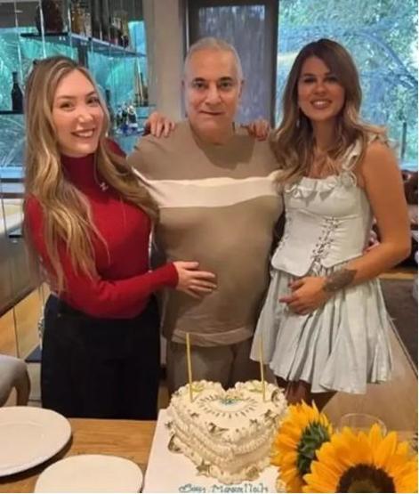 Mehmet Ali Erbil’den 40 Yaş Küçük Eşine Renkli Doğum Günü Kutlaması