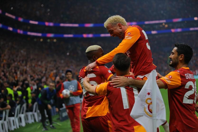 Galatasaraydan, UEFA Şampiyonlar Liginde tarihi zafer: Haddini bilmedi, bildirdi