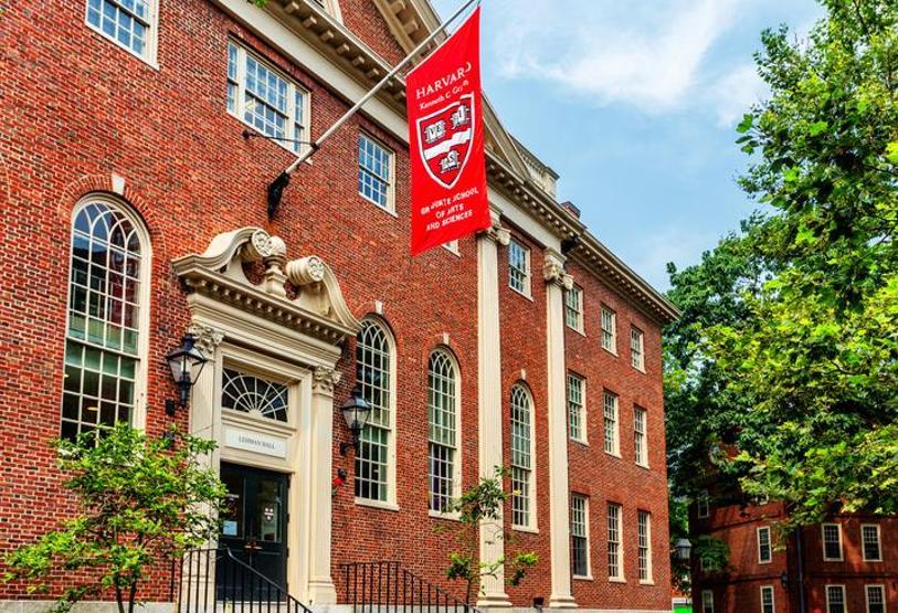 Trump-Harvard savaşında son perde mi 500 milyon dolar ve meslek okulu duyurusu