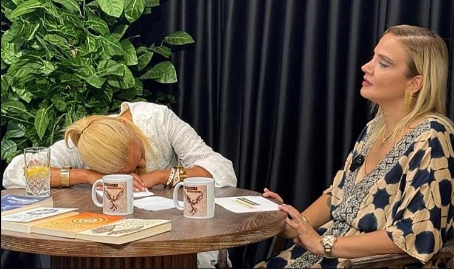 Tuğba Özay Canlı Yayında Şoke Etti Kuantum Drama Çalışmasında Uyuyakaldı