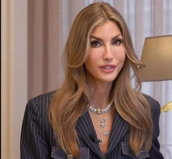 Çağla Şıkel, Gluten Yedikten Sonra Yaşadığı Değişimi Paylaştı: Yanlışlıkla Yedim