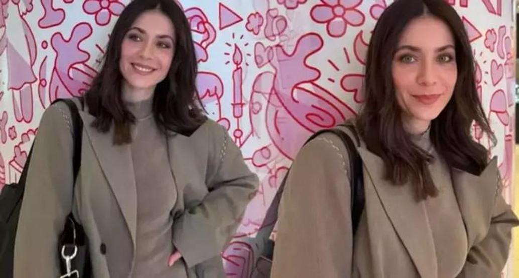 Fulya Zenginer, Evlilik Yıl Dönümünü Ailesiyle Paylaştı: Binlerce Kez Şükür