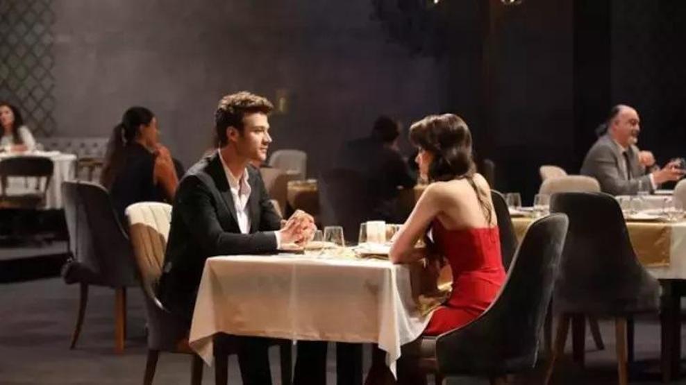 Caner Topçunun oynadığı dizi ve filmler Aynadaki Yabancının Barış’ı Caner Topçu kimdir, nereli ve kaç yaşında