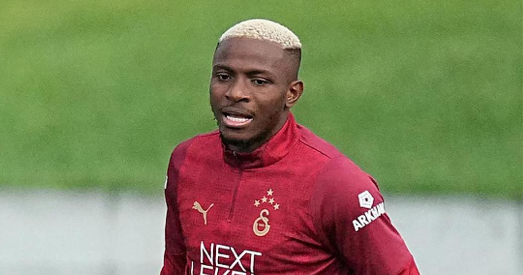 Victor Osimhen endişesi Devre arasında gözyaşlarını tutamadı...