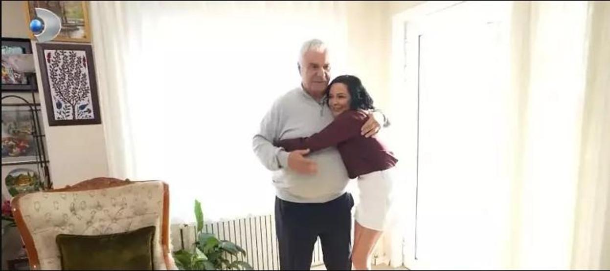 Evrim Akın, Ev Gezmesinde Halil Ergünün evine konuk oluyor