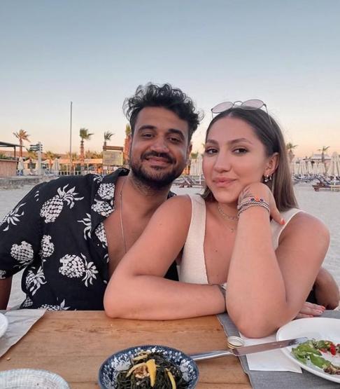 Damla Altun’dan Bebek Müjdesi: “Meğer Hamileymişim”