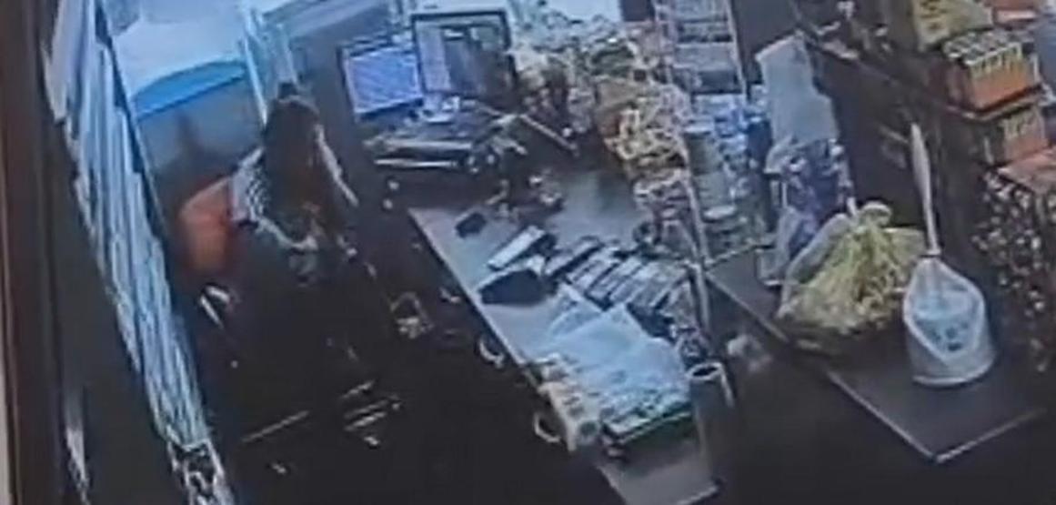 Eski eş dehşet saçtı Kucağındaki bebeğe aldırmadı defalarca bıçakladı