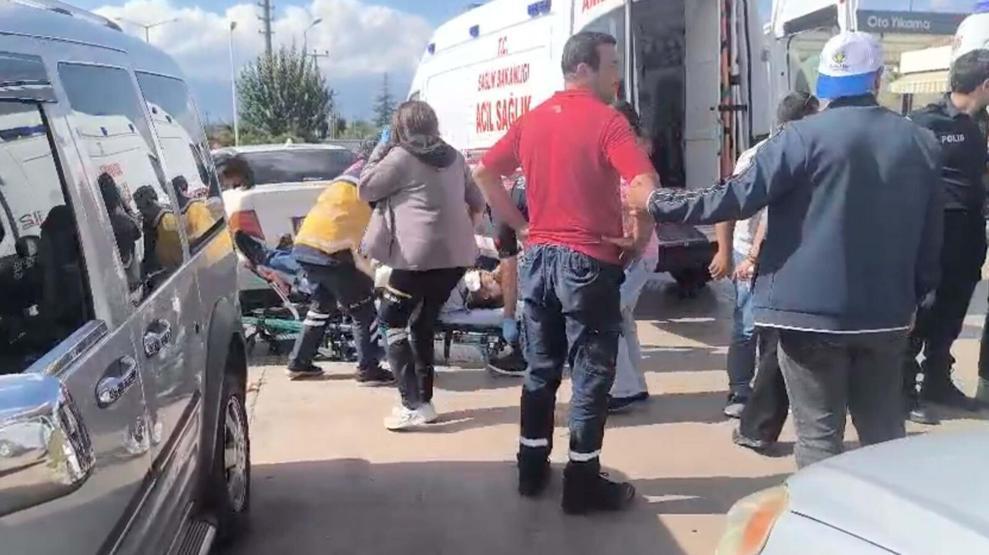 Eski eş dehşet saçtı Kucağındaki bebeğe aldırmadı defalarca bıçakladı