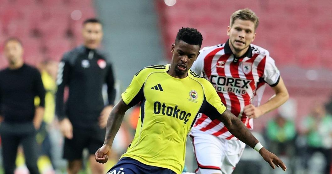 Fenerbahçede sağ bek gelişmesi Semedo yerine geliyor...