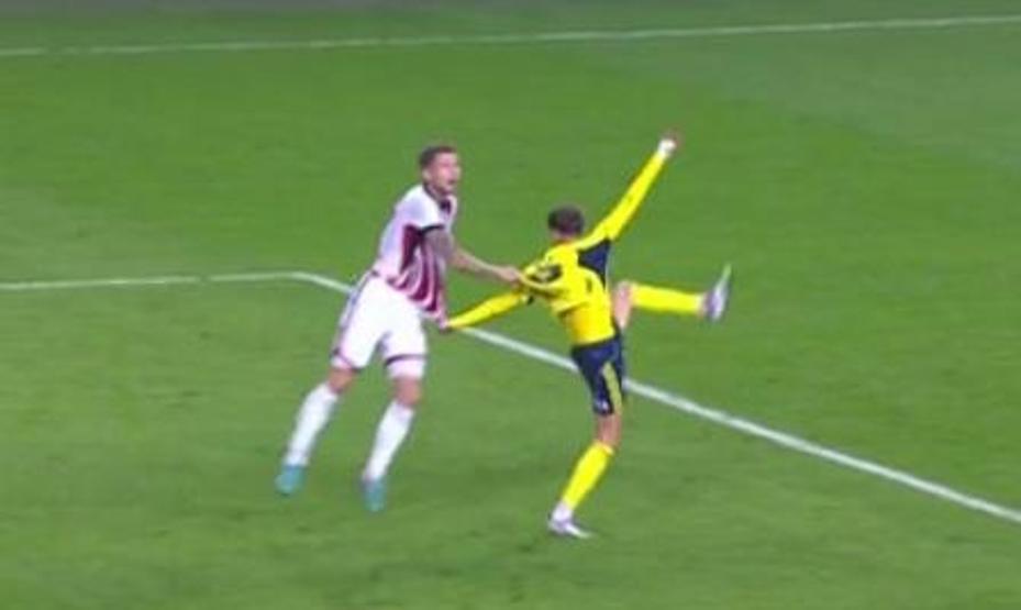 Samsunspor - Fenerbahçe maçındaki tartışmalı pozisyonlar değerlendirildi Gol iptali doğru mu