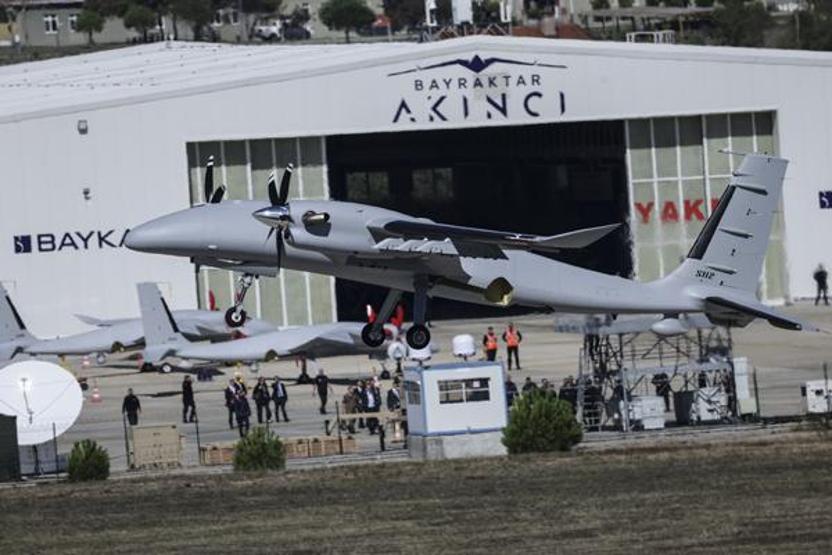 İtalya Savunma Bakanlığı heyeti BAYKAR teknolojisini yerinde inceledi