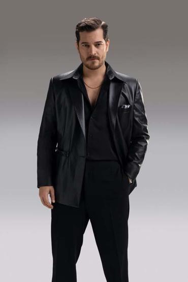 Eşref Rüya Setinde Hayran İzdihamı