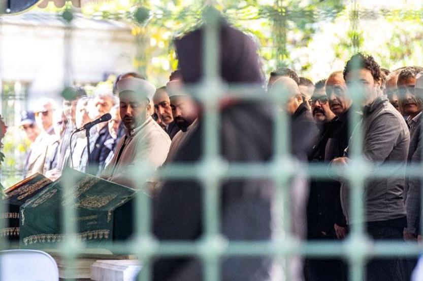 Silahlı saldırıda hayatını kaybeden avukat Serdar Ökteme veda