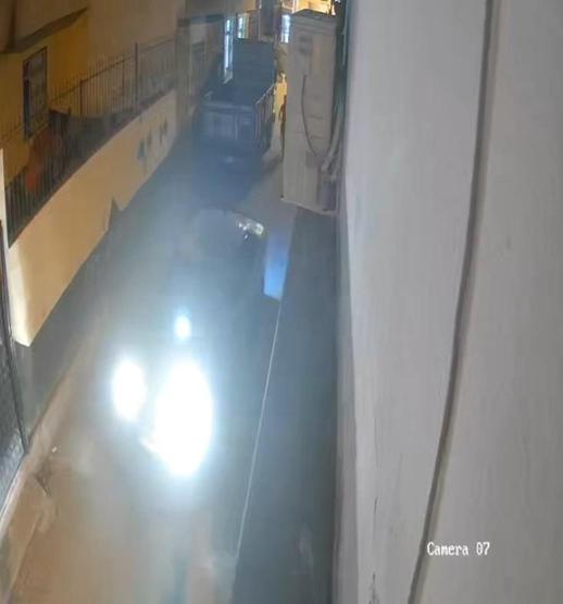 Polis kılığında terör estirdi: Üst araması yaptı, çocuğa tabancayla ateş etti